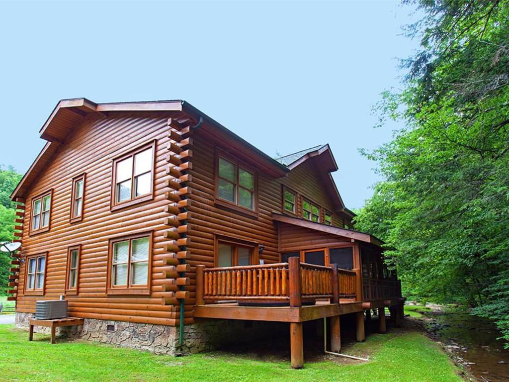 גטלינבורג Creekside Lodge מראה חיצוני תמונה
